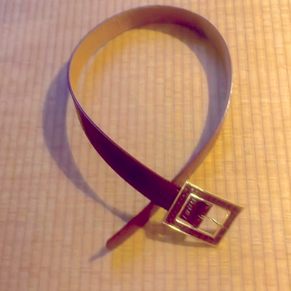 Belt with large buckle 3 1/4”x 2 3/4” gold hardware - Picture 2 of 2